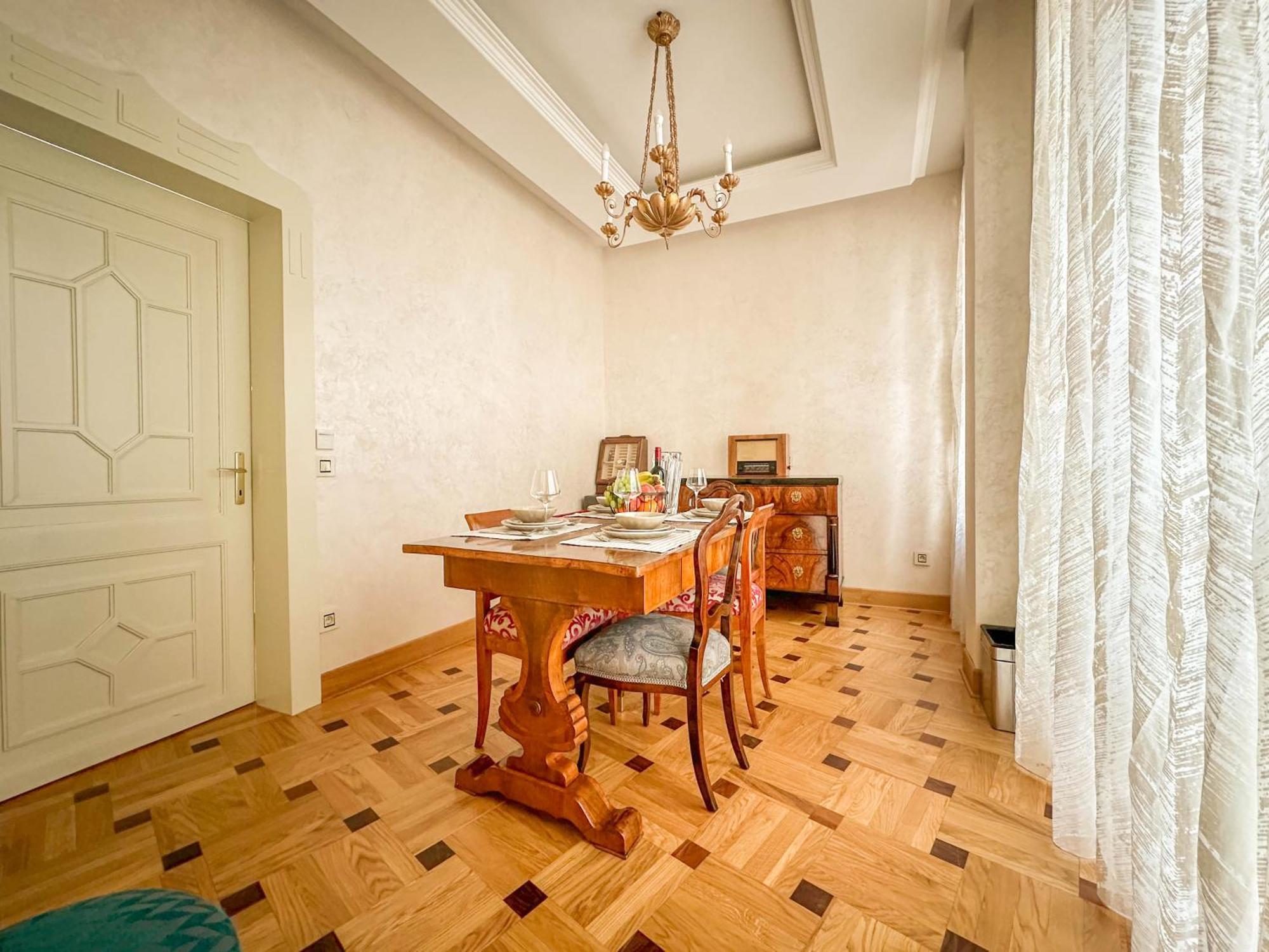 Djuras Residence In The Center Of Belgrado Buitenkant foto