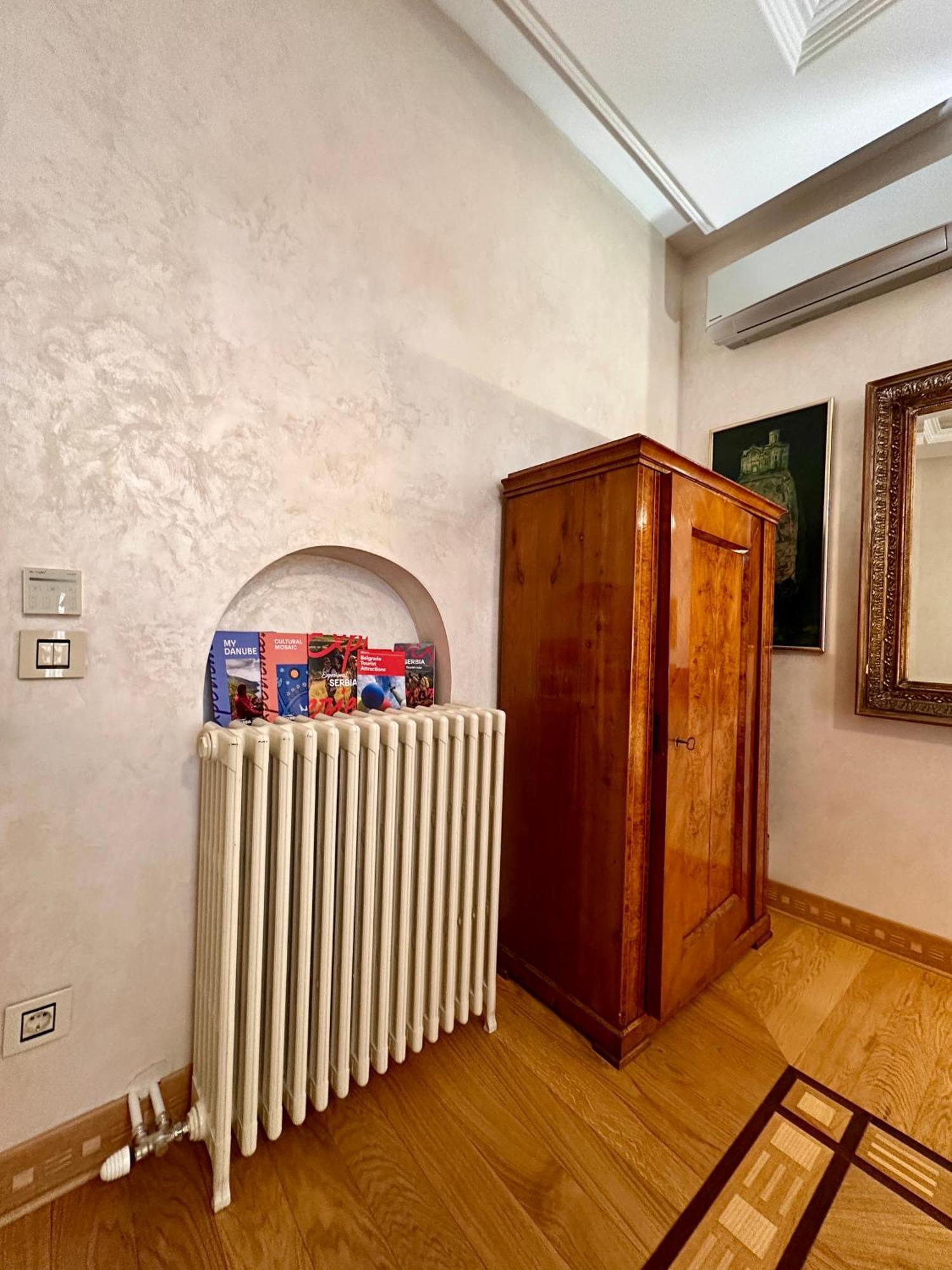 Djuras Residence In The Center Of Belgrado Buitenkant foto